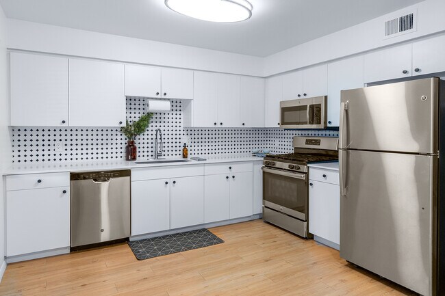 2 Bedroom 2 floor plan